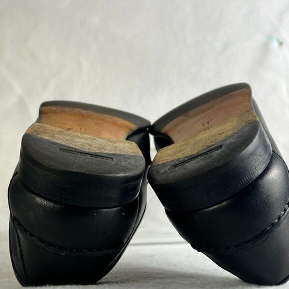 Salvatore Ferragamo Studio Shoes Mens 11D Black Leather Tassel Kiltie Loafer